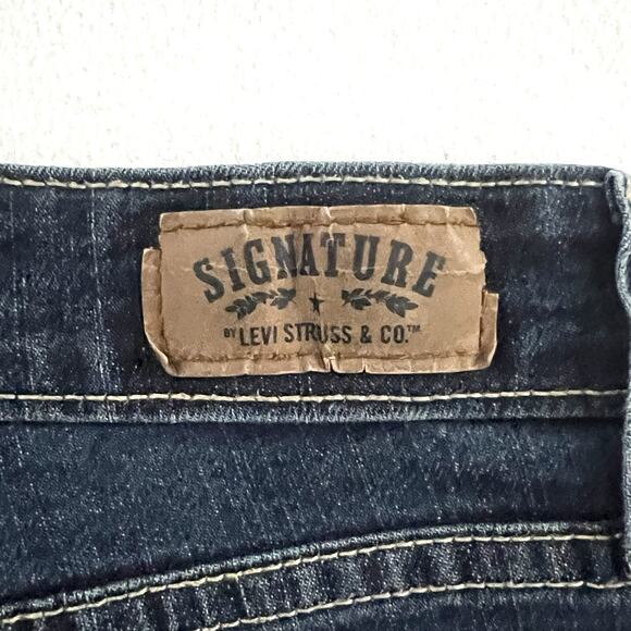 Levi Signature Women Modern Bootcut Jeans Medium Wash Mid Rise Stretch Denim 4 M - Picture 10 of 12